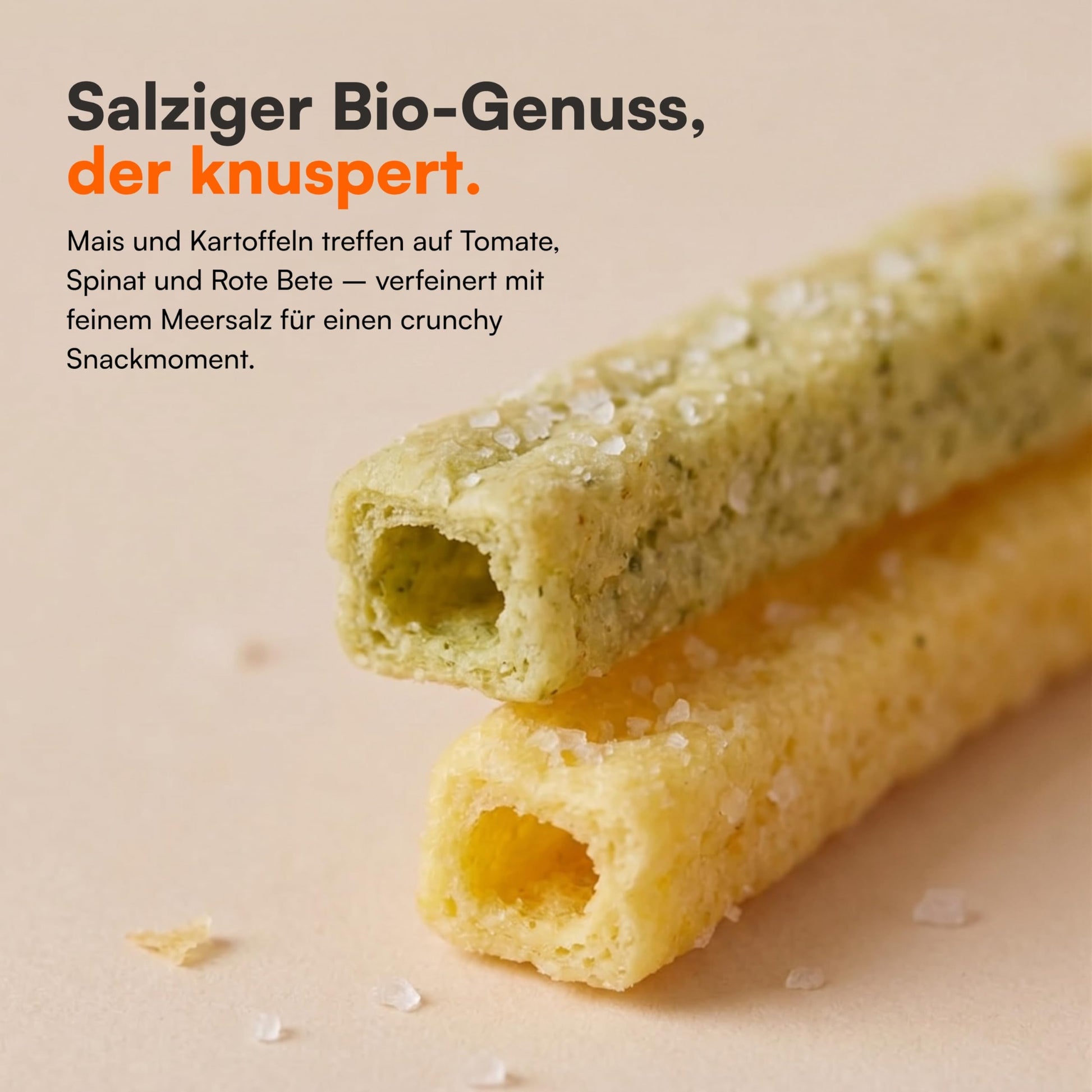 Nahaufnahme Bio Veggie Sticks Meersalz aus Mais und Kartoffel